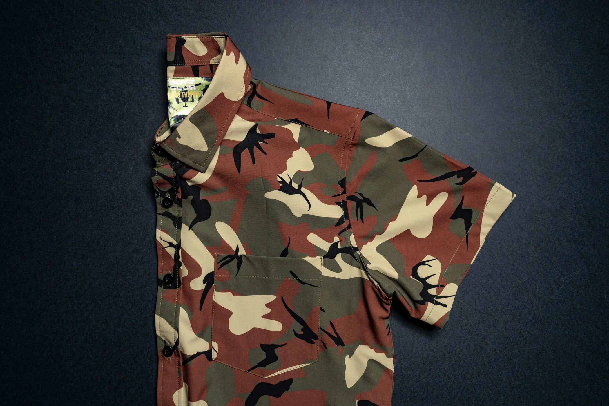 Tropic Thunder Button Down